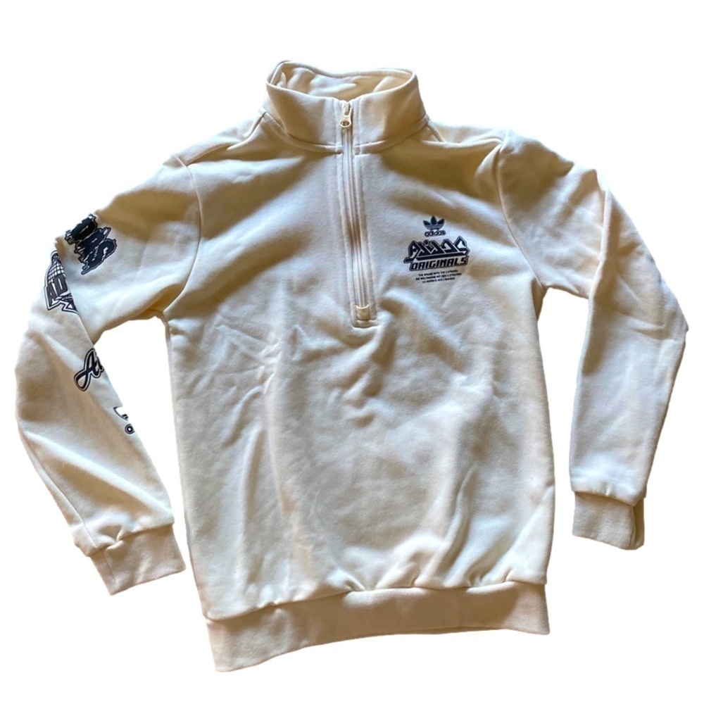 ADIDAS Originals sweatshirt NWT Size Small